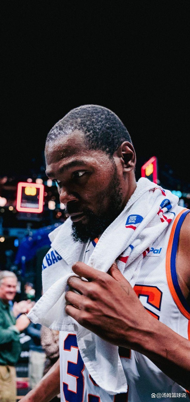 杜兰特回归赛场,问鼎冠军首场状态亮眼,热火观众沸腾! 杜兰特回归赛场,问鼎冠军首场状态亮眼,热火观众沸腾!