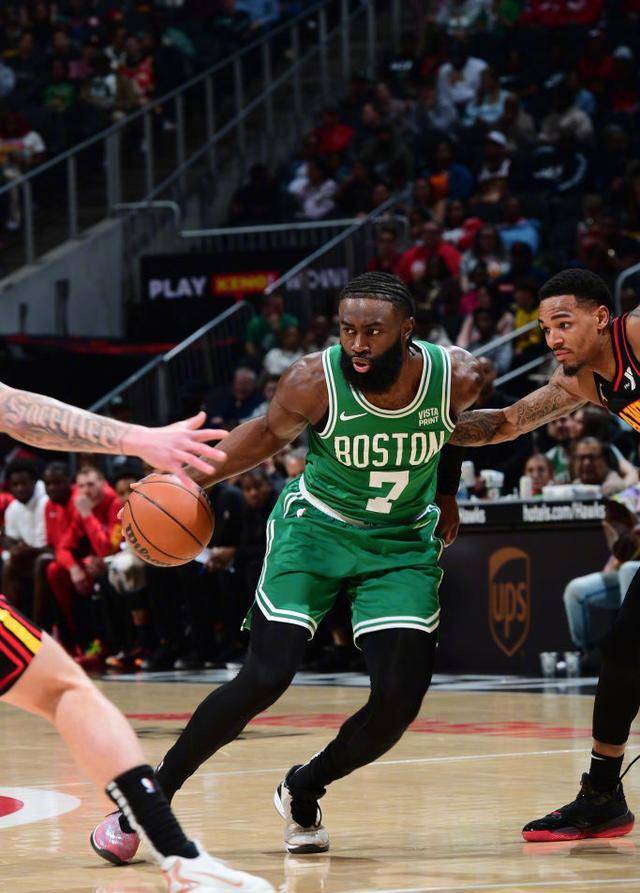  塔图姆关键节点势不可挡，老鹰带队取胜！